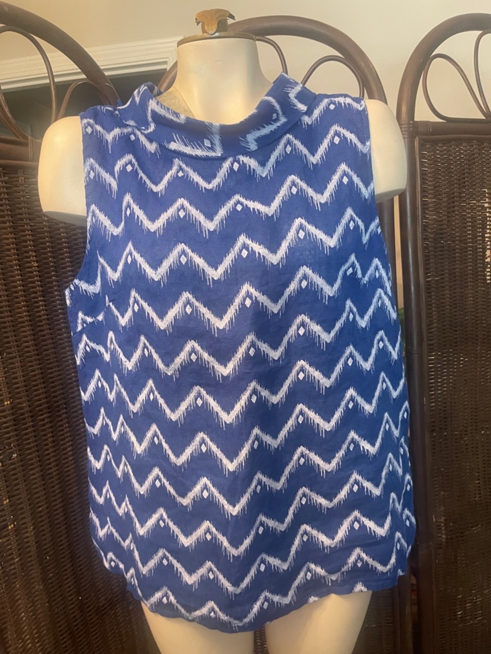 Navy Linen Zigzag Sleeveless Cowl Neck Top